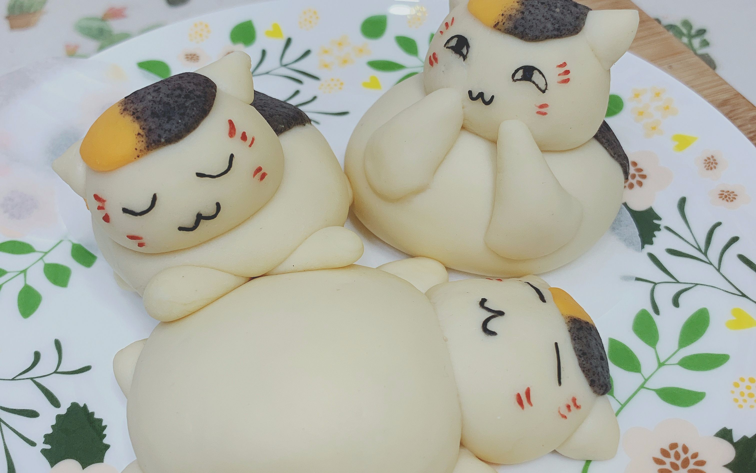 夏目友人帐电影上映了,把猫咪老师做成馒头吧