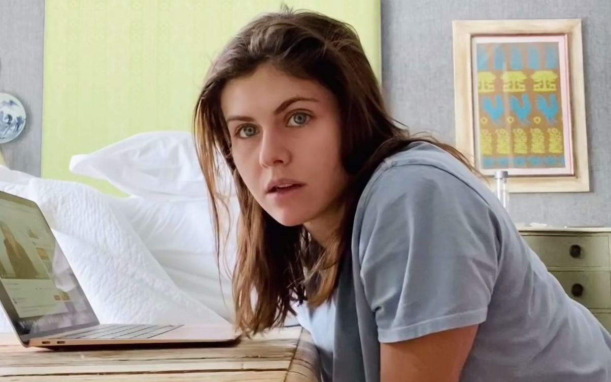 亚历山德拉 达达里奥 纽约隔离日常 Alexandra Daddario is quarantined in NYC