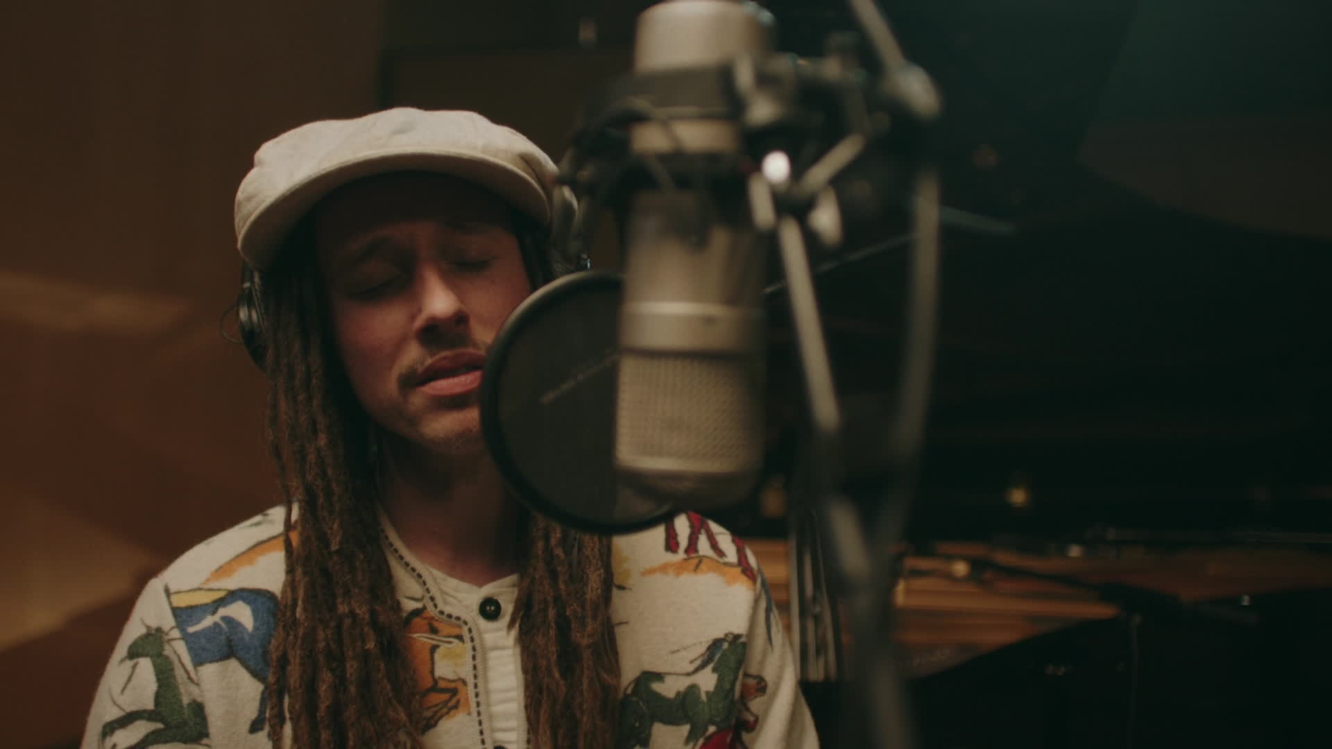 [图]Holy Water (Acoustic Version) - JP Cooper