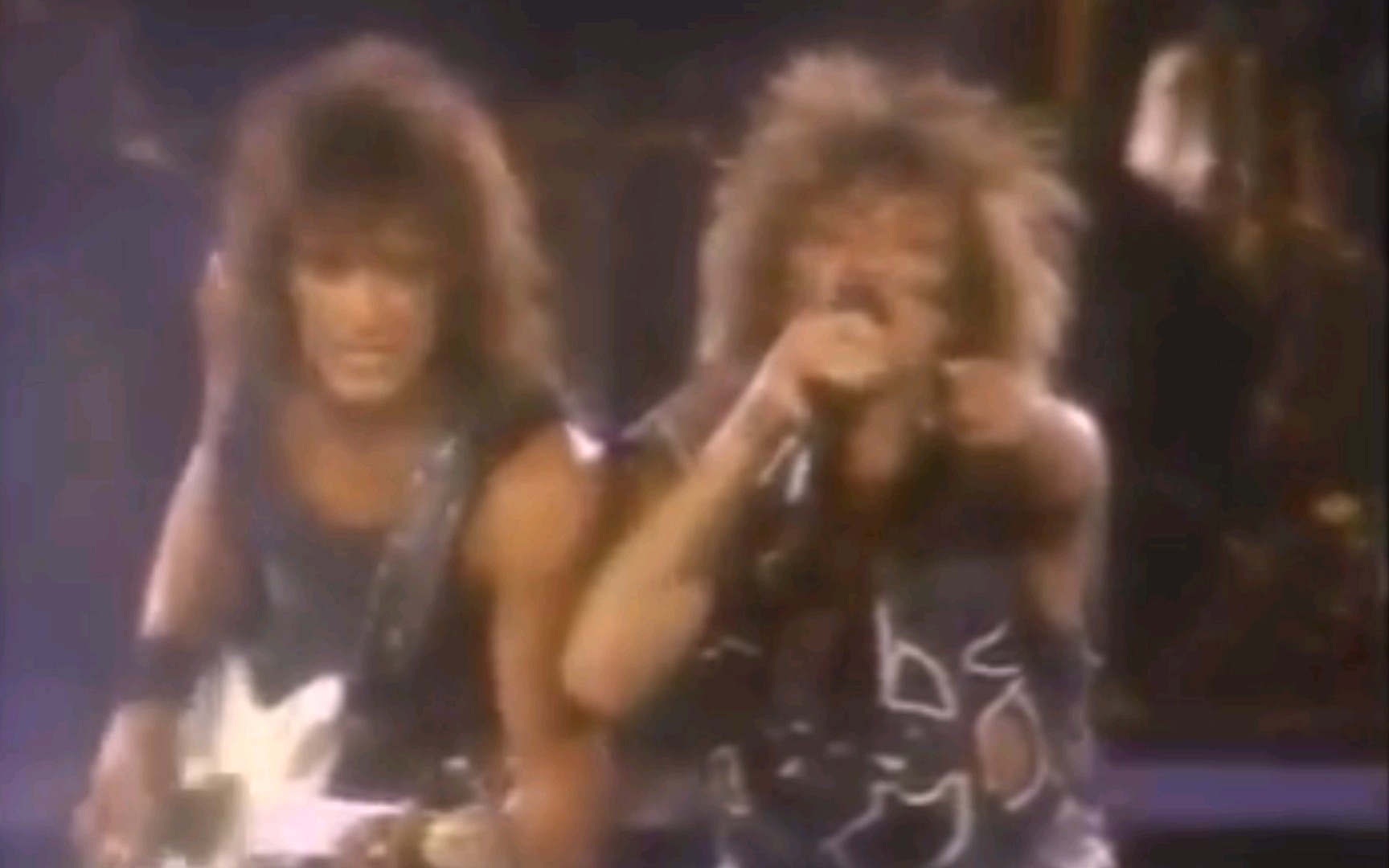 [图]Bon Jovi Livin' On A Prayer Live 1987状态超棒！！！