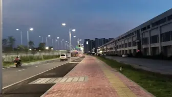 Скачать видео: 发区肇庆国际赛车场外面路况，变化太大了