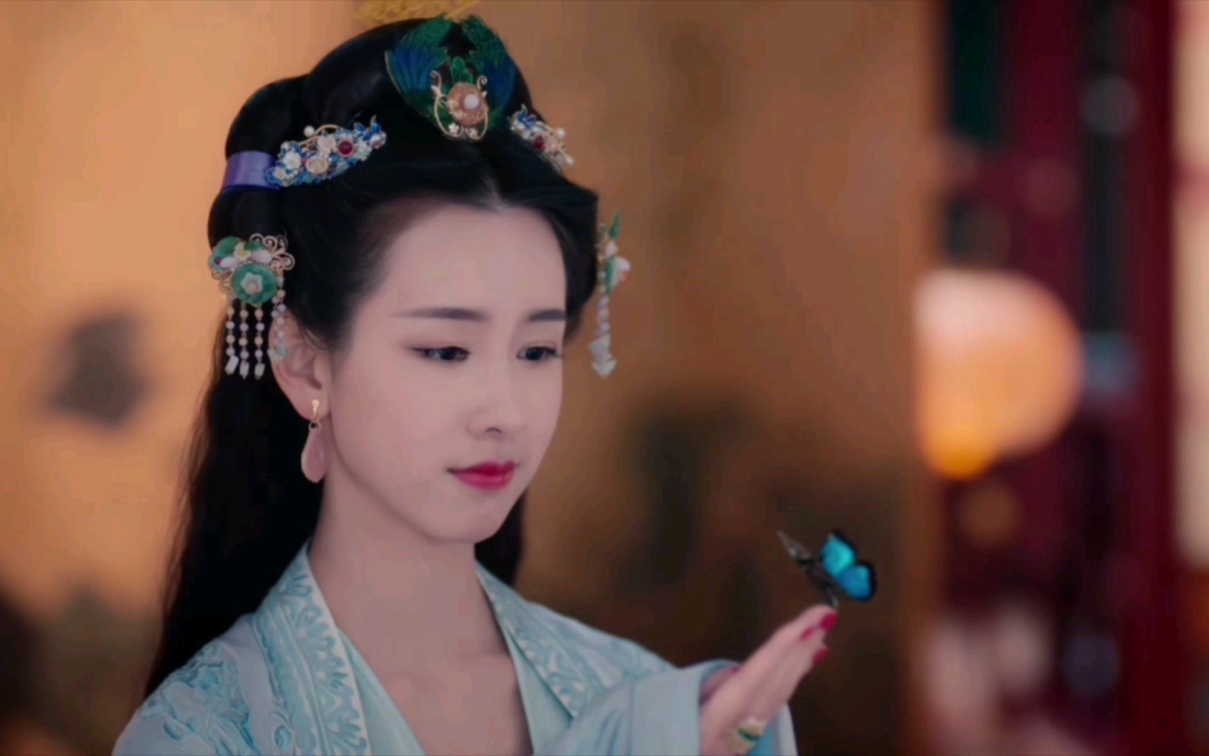 【王诗诗/陈都灵】"何彼襛矣,华如桃李?