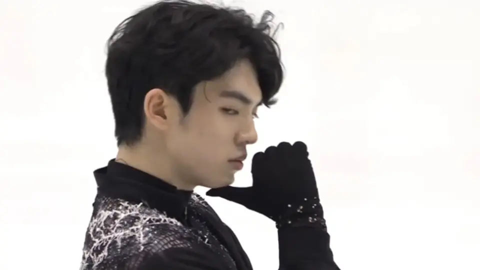 Junhwan CHA KOR Golden Hour GP NHK2022 GALA