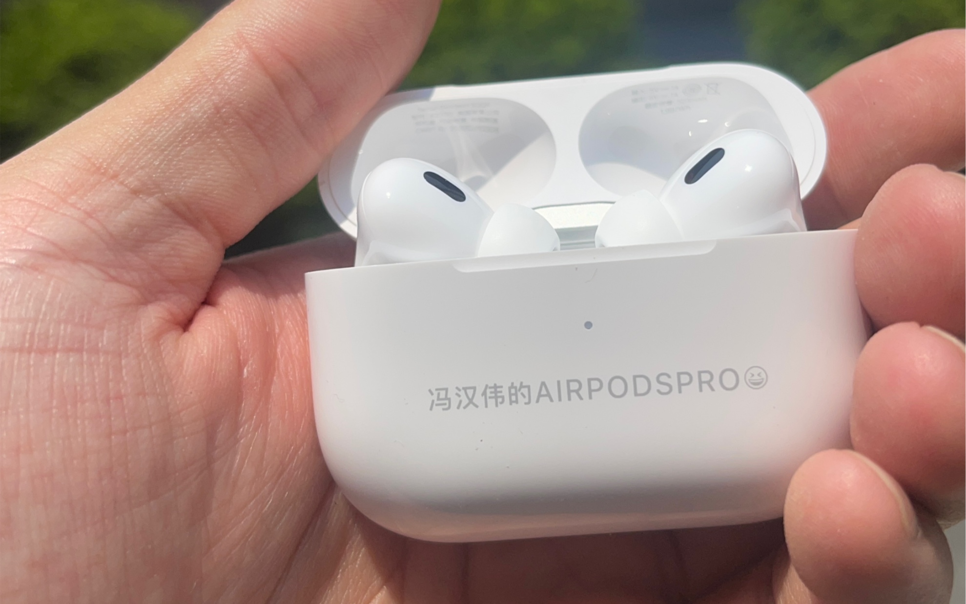 官网定制刻字AirPods Pro 2!高大上的感觉,更大的惊喜在后面!哔哩哔哩bilibili