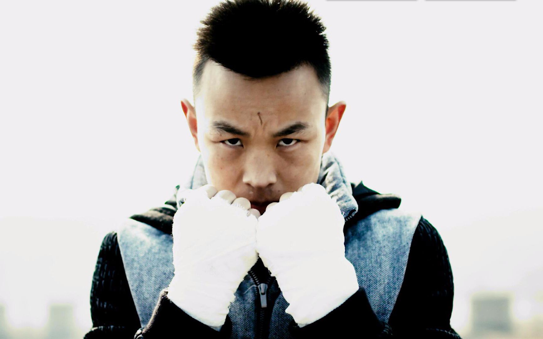 铁英华:我在搏击的道上拼搏向前 不止为了金腰带 更为了能在再好的