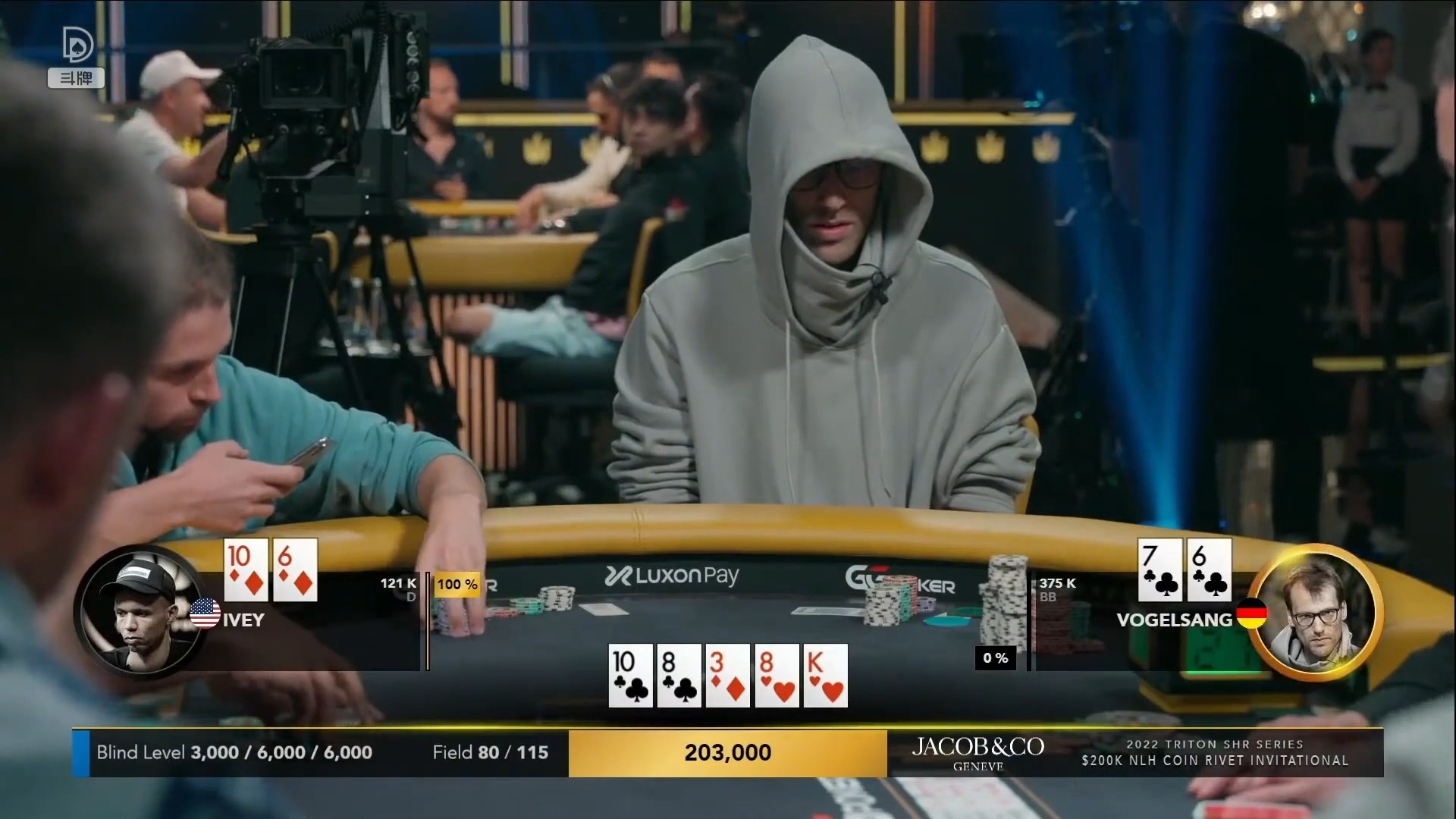 【德州扑克】在philivey面前耍小心机?心虚不敢看了_(2)