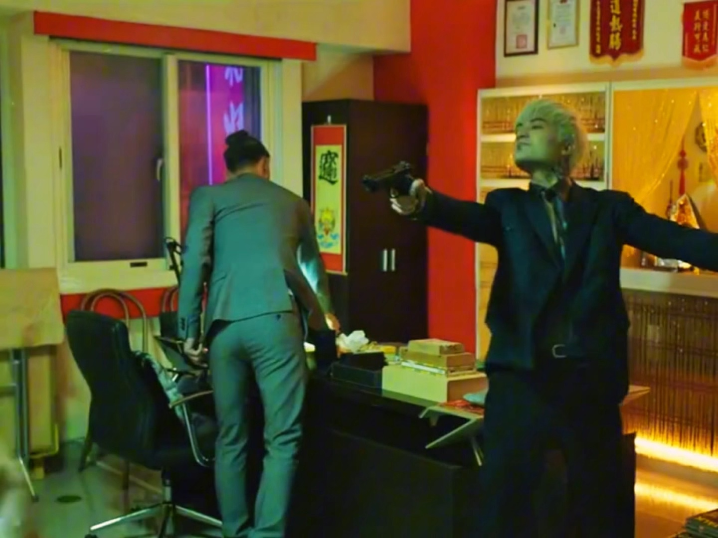 走路不抬头鞠躬不低头02#角头2王者再起