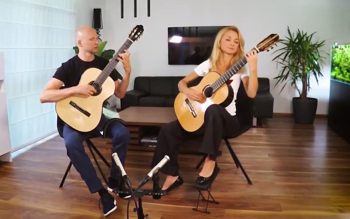 [图]波罗奈兹舞曲 KUPINSKI GUITAR DUO plays Elegiac Polonaise by Z. Noskowski.mp4