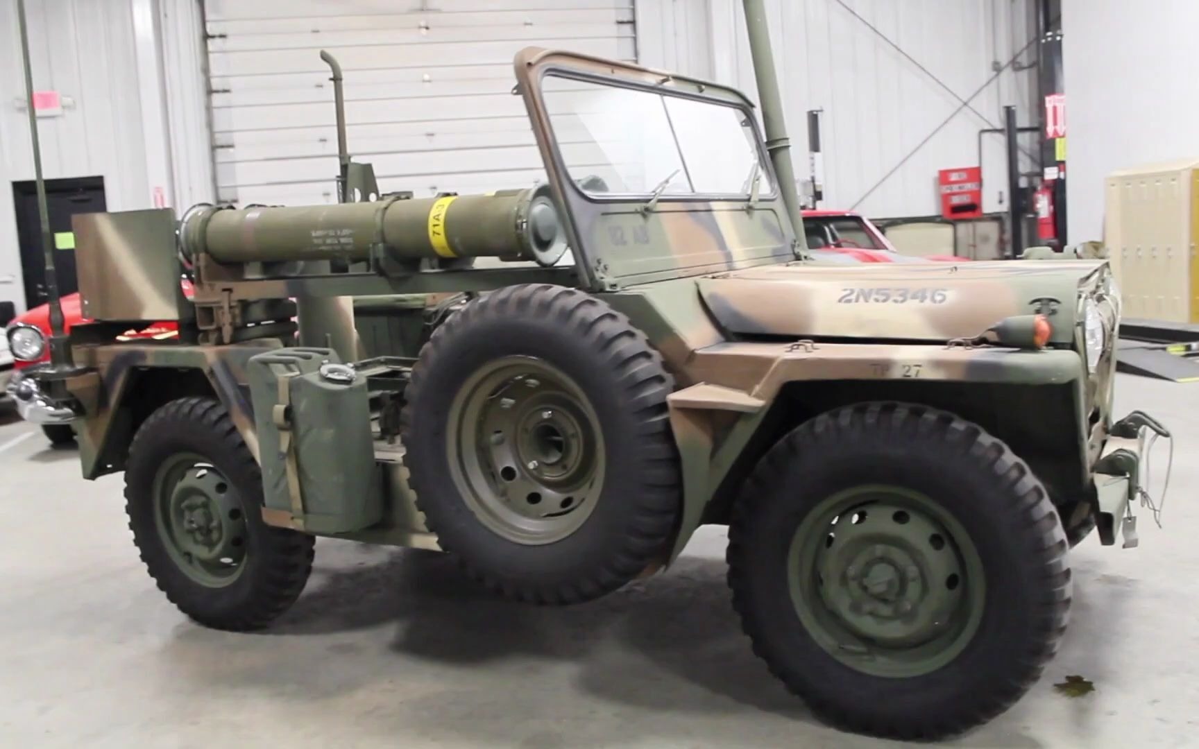 【美国老车实拍系列】——1968福特m151-a2_哔哩哔哩_bilibili