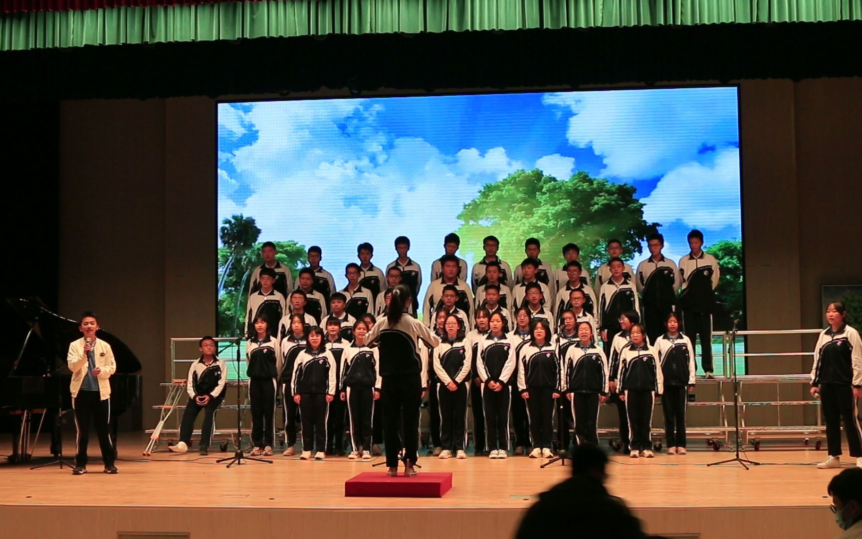 深圳高级中学东校区2020级合唱比赛视频(10)