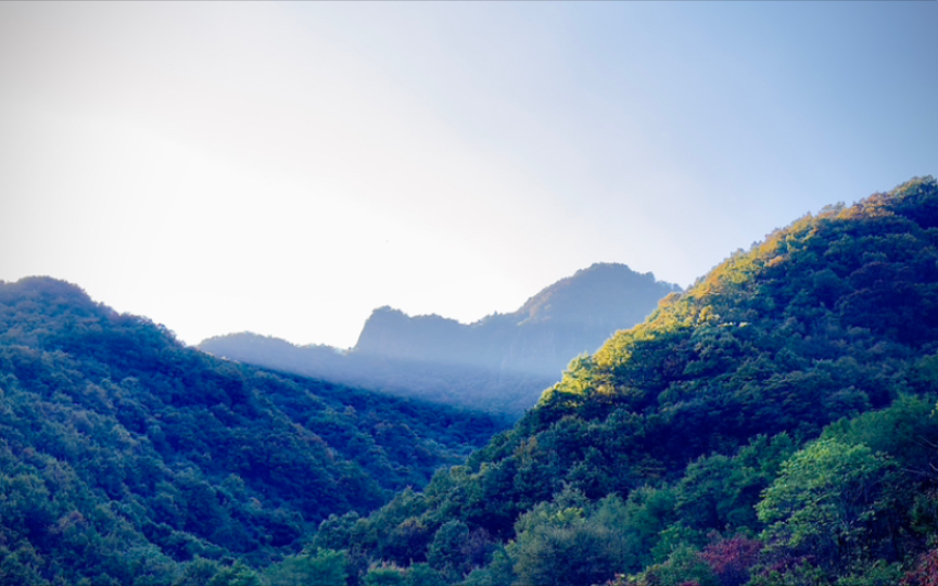 山顶风景如画,上帝视角带你领略无与伦比的美景哔哩哔哩bilibili