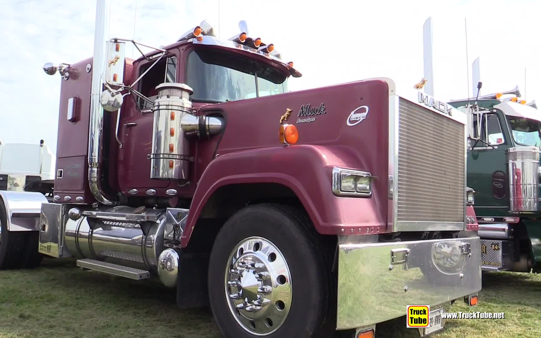 【卡车鉴赏】1987 mack superliner 经典卡车 - walkaround 外部巡演