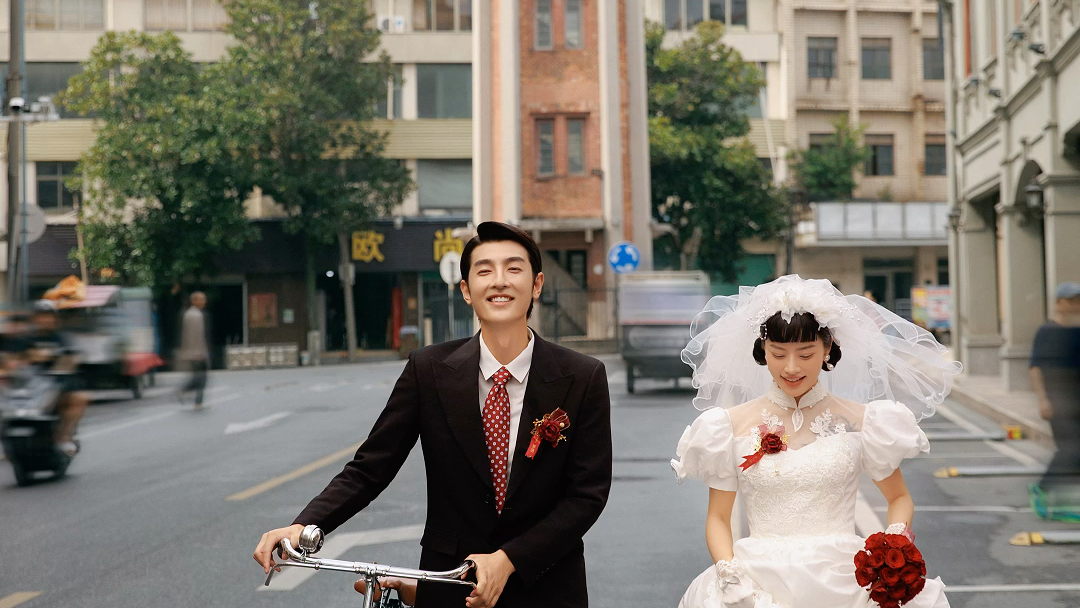梦回80年代我的复古港风电影感婚纱照
