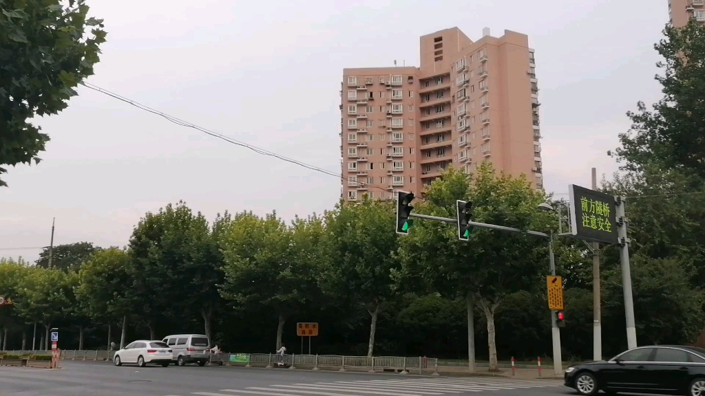 上海信息技术学校大门及围墙外景 真南路 上海市普陀区桃浦镇20220811哔哩哔哩bilibili