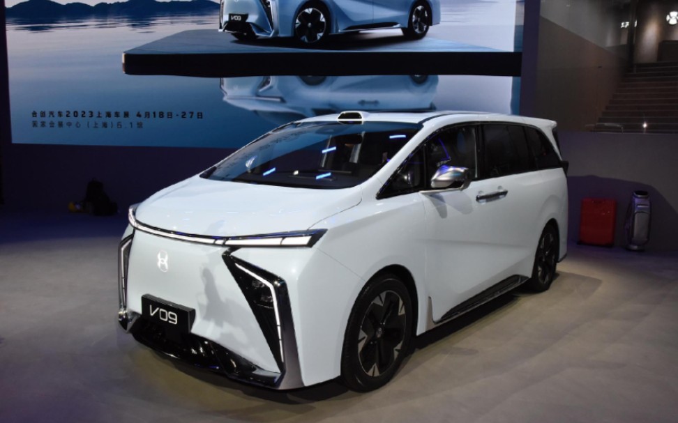 广汽合创 v09,感觉又是很能打的一台mpv