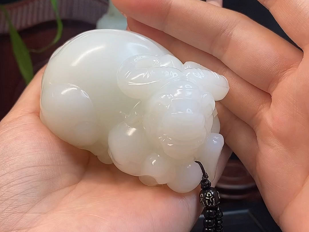 280万买的和田玉,回流价值多少钱?