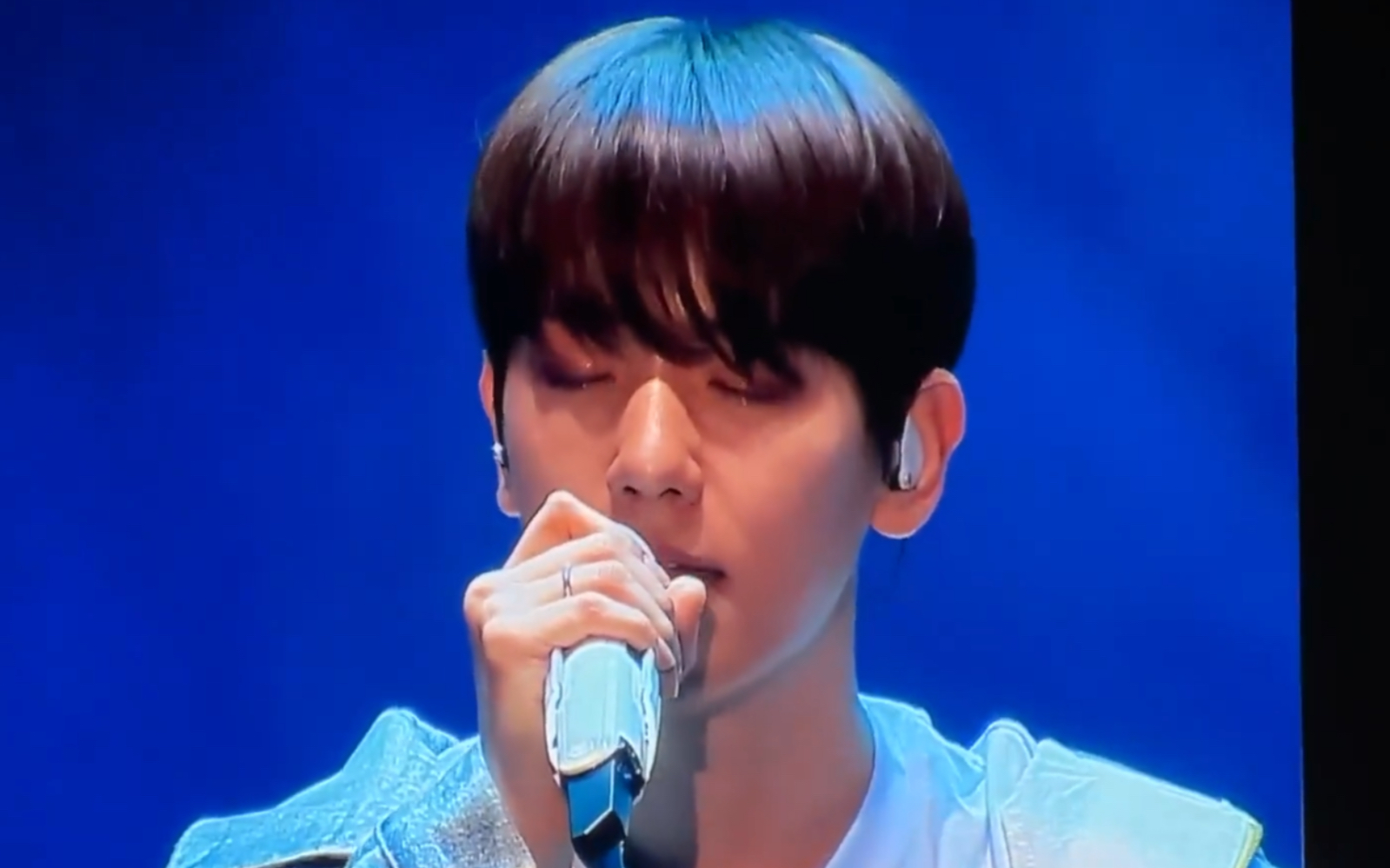 边伯贤|今日份love again完整版!真的太爱啦!