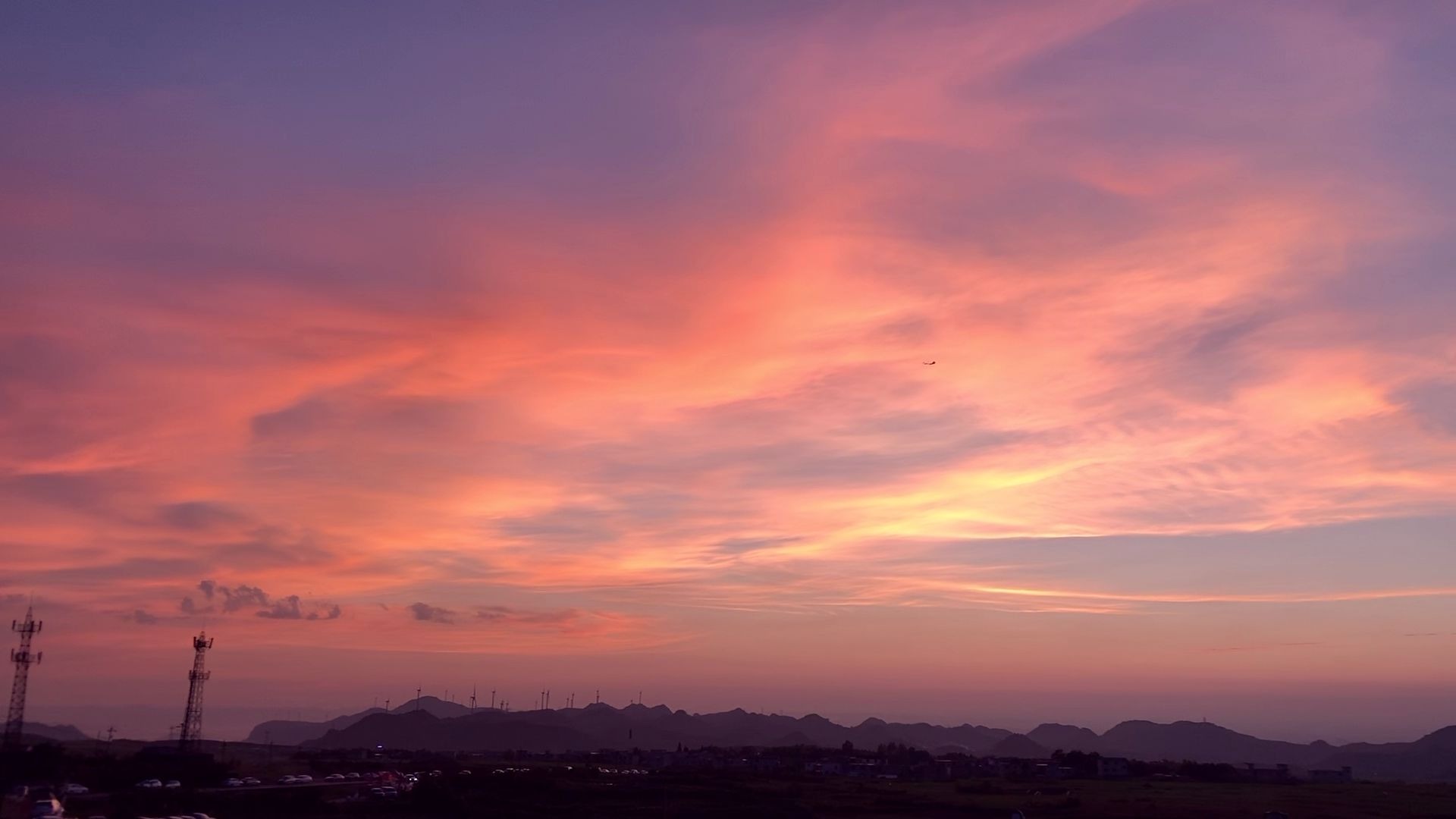 漂亮晚霞-高坡露营-20190819