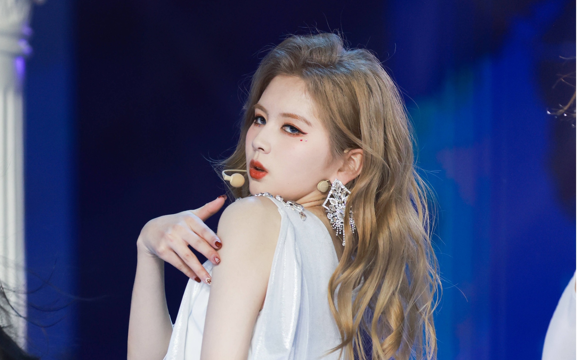 【陈琳】7senses 回归演唱会《沙漏》舞台 直拍