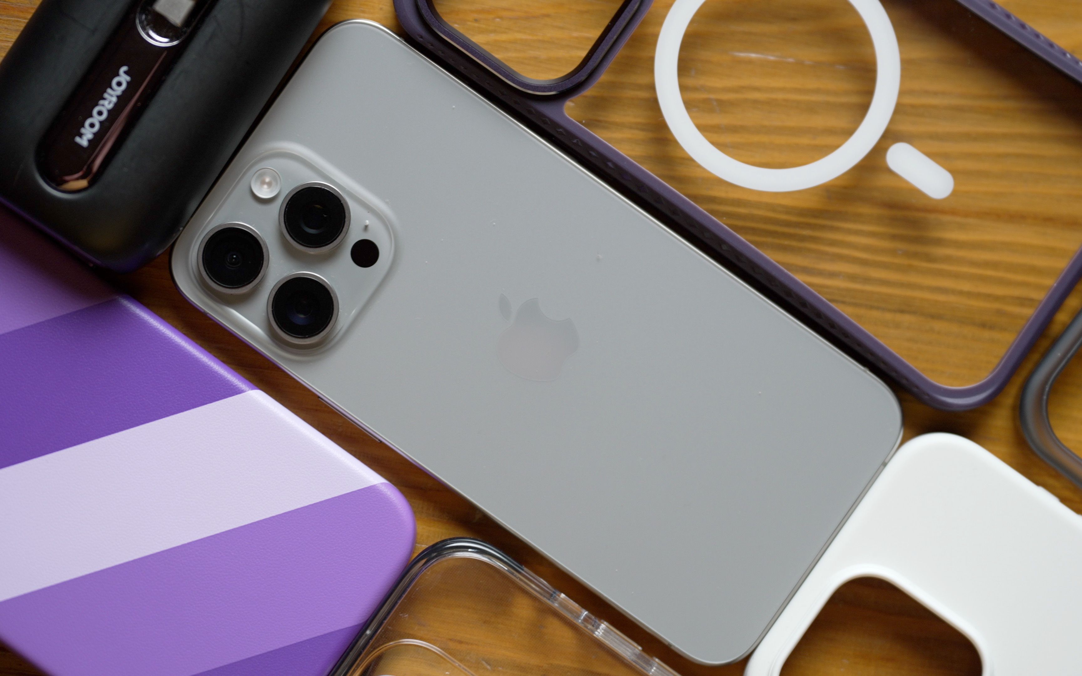 开箱iphone15 pro max,钢化膜手机壳充电宝,一个都不能少丨苏活