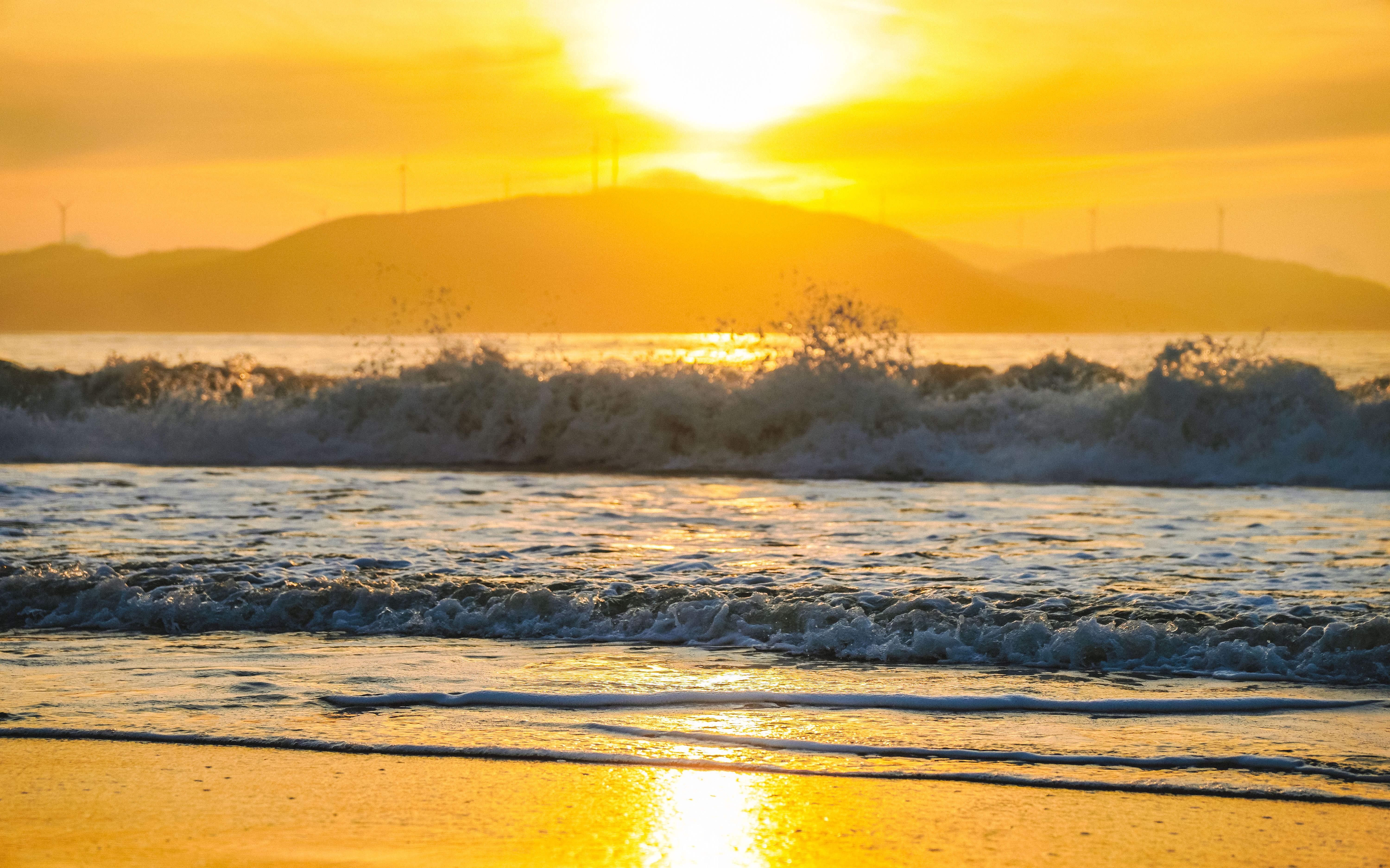 活动  【橘子海】静静的看一场日出,听一听海浪吧!
