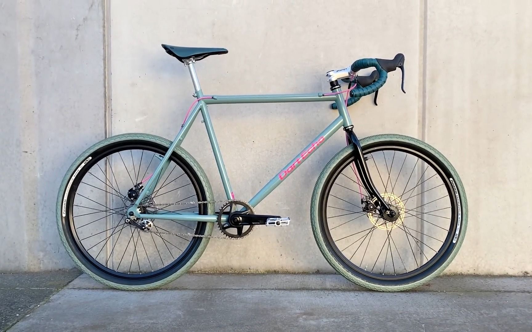 定制砾石新复古单速山地车