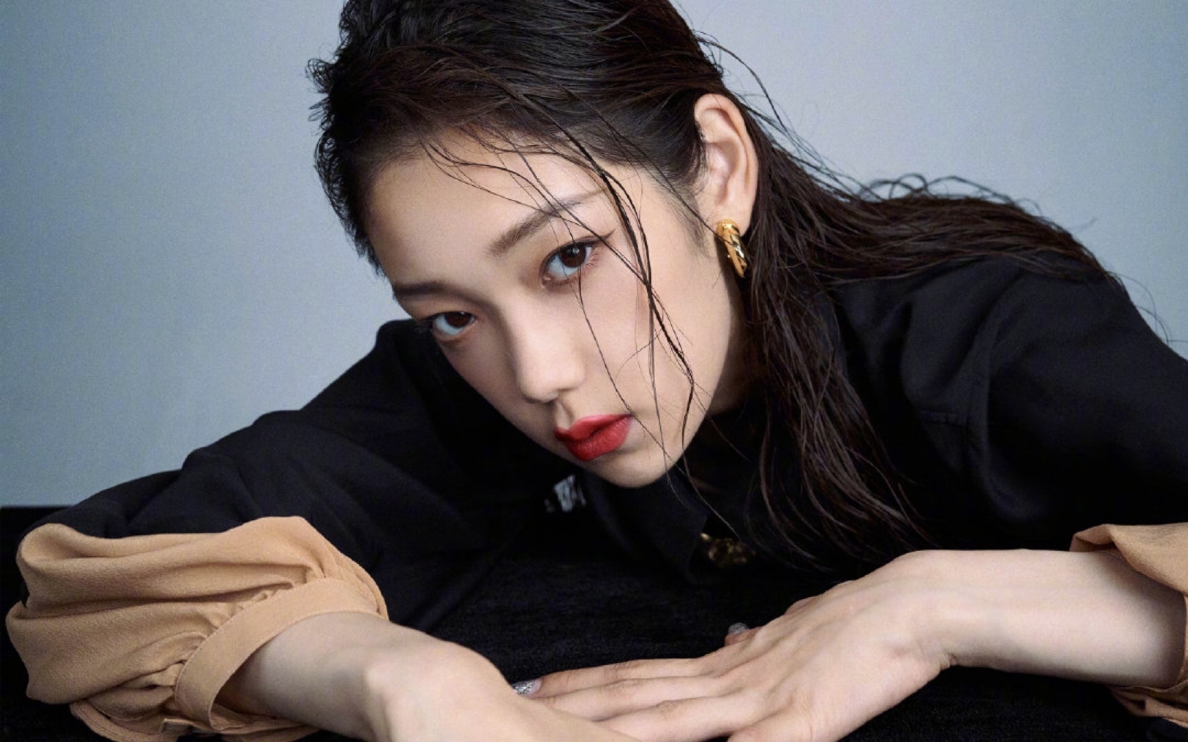 希林娜依高 酷飒西装or帅气运动装