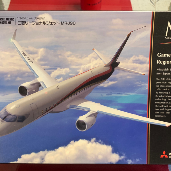 高級品市場 三菱航空機 MRJ 1/100 キャラクター - bestcheerstone.com