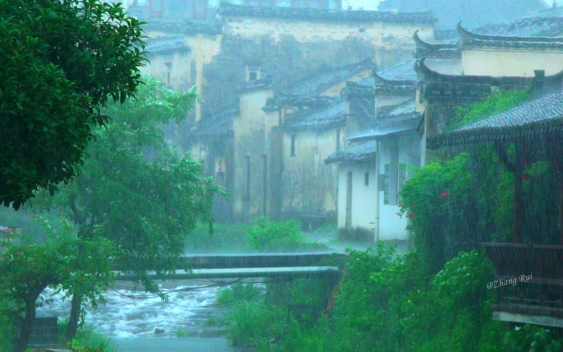 [图]江南徽州烟雨-黟县卢村