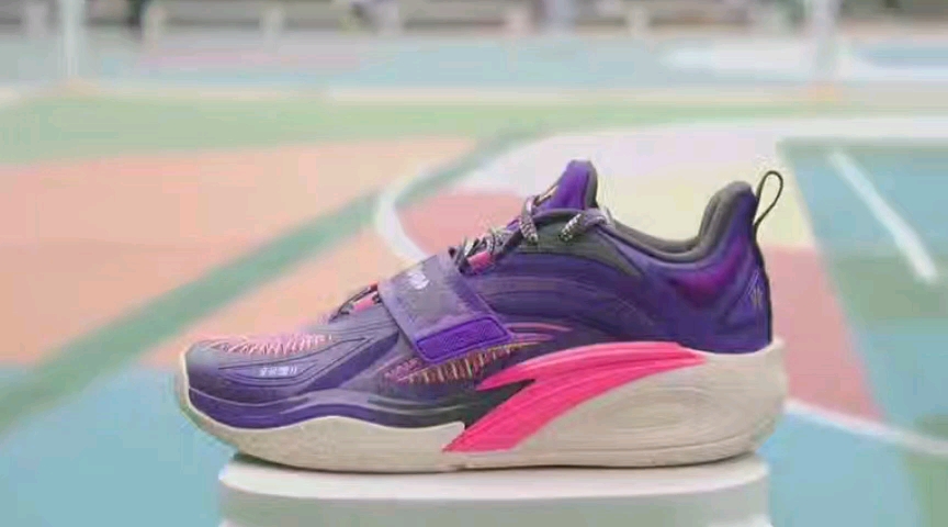 331安踏欧文一代2:一双崛起的飞鞋第320期