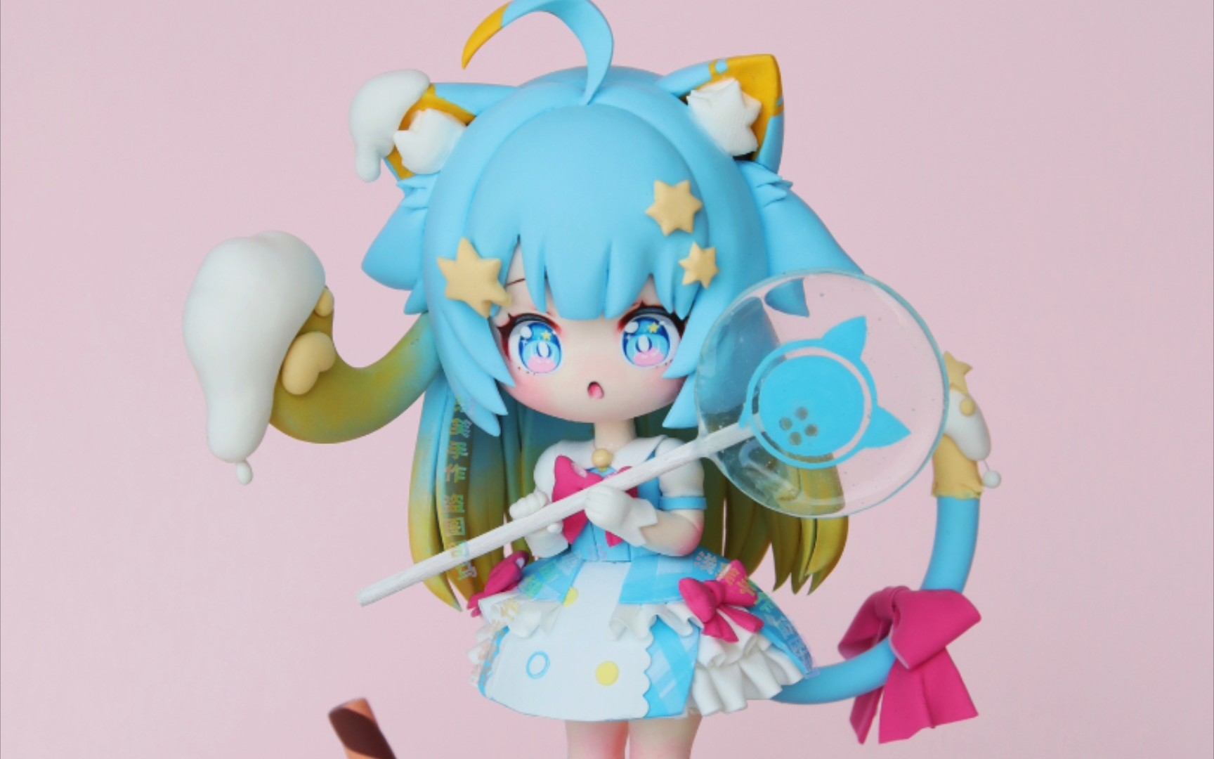 【浅笑】懒猫子q版手办展示小视频来啦~可以戳尾巴~~【超轻粘土】