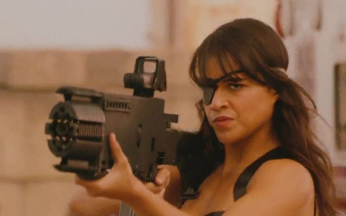 [图]【女神】Michelle Rodriguez 《弯刀》独眼猛女酷炫出场，Michelle演女战士，气场无敌