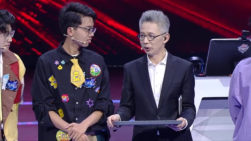 谁去抽签引争夺?花花邹国通小学鸡猜拳