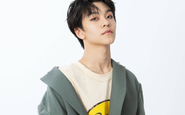 蛊王贺鑫隆又来了15岁超绝初中生教你表情管理boystoryspecial舞台