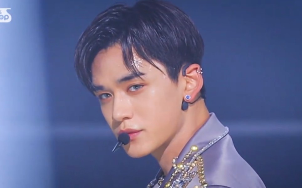 【黄旭熙lucas|make a wish一键换装】首次为爱发电