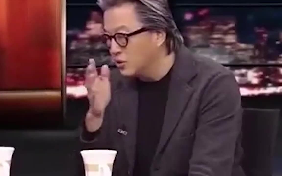 台湾爱国艺人王伟忠:回到大陆,见到亲人那一刻,激动的腿都发软_哔哩哔哩_bilibili