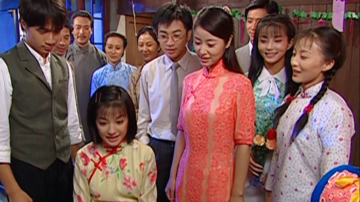 新版新增 依萍回家 ,集体合唱《往事难忘》