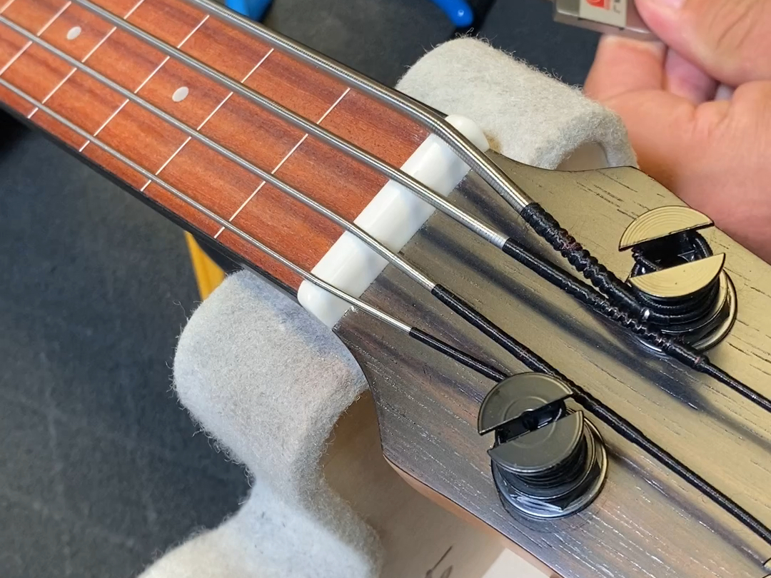 bass ukulele 琴枕制作简版教程