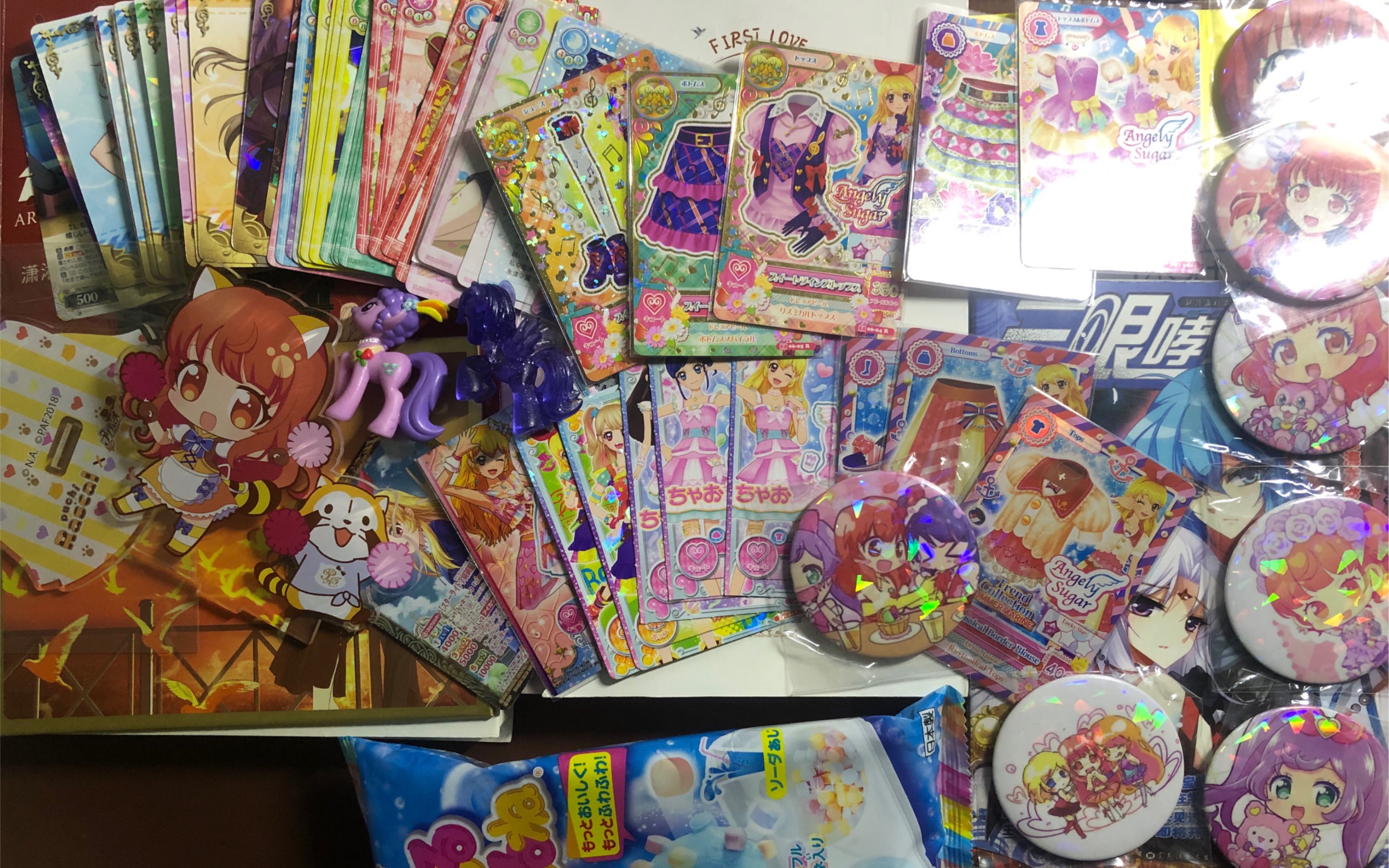 偶像活动出卡美妙旋律春音爱良lovelive小马宝莉小说闲置漫画食玩白菜