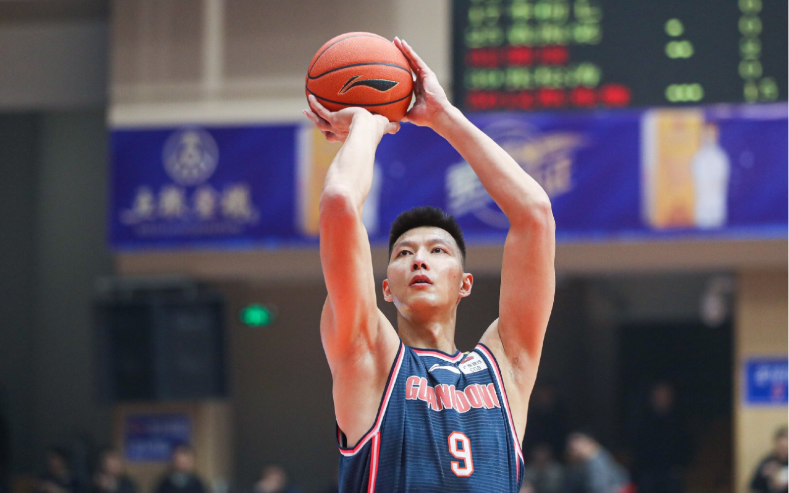 广东宏远易建联1920赛季精彩镜头合集一