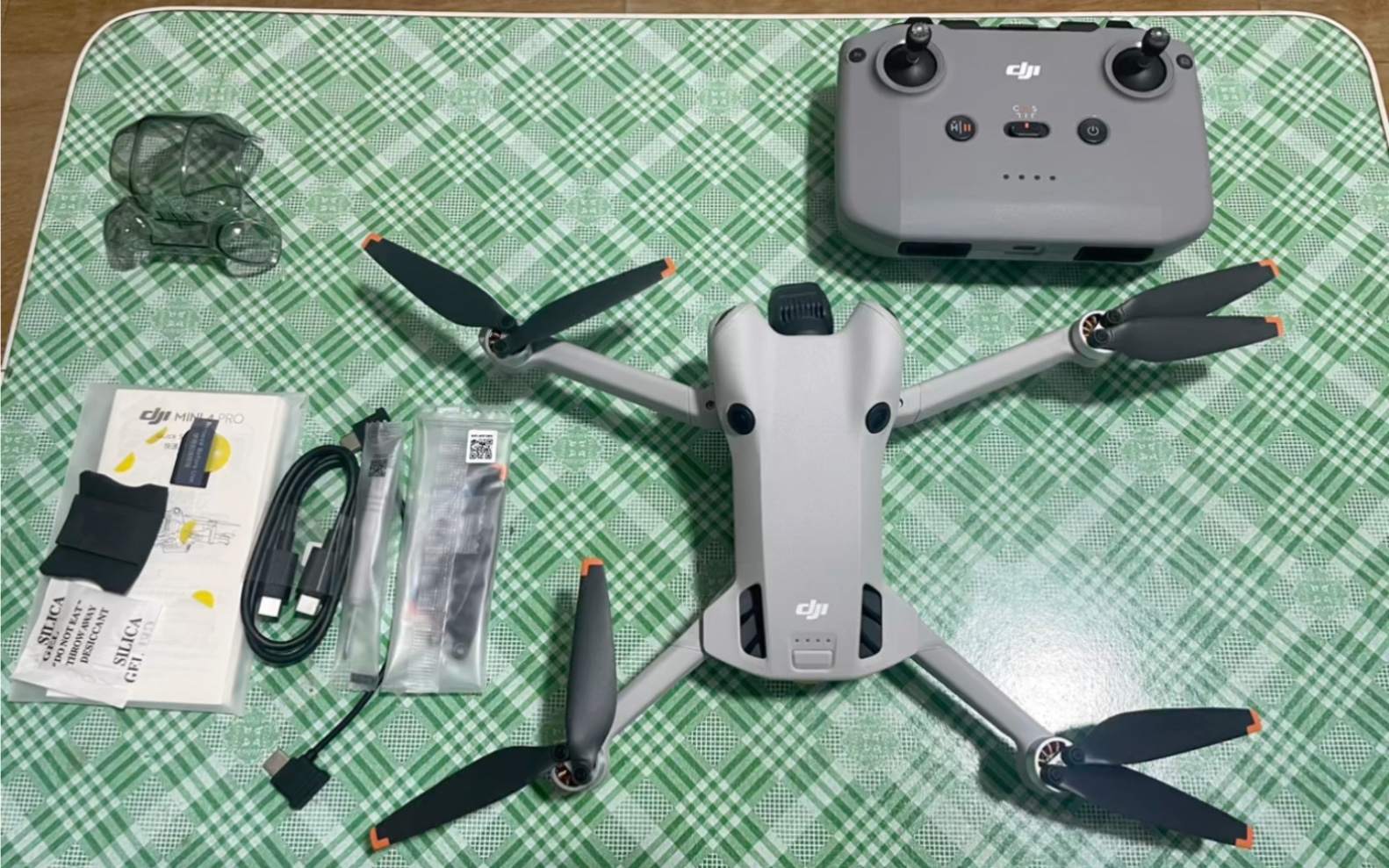 大疆mini4pro开箱