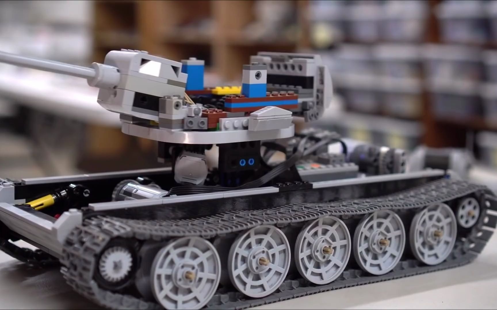 内构解析乐高legot34坦克看看内部构造是什么样的