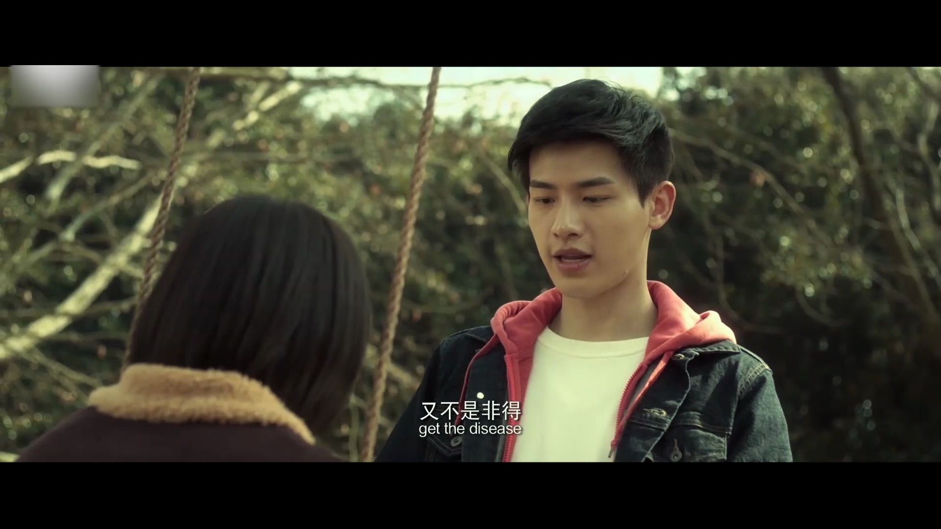 【飞鱼拾光/电影解说】《悲伤逆流成河》愿所有的青春 都可以被温暖