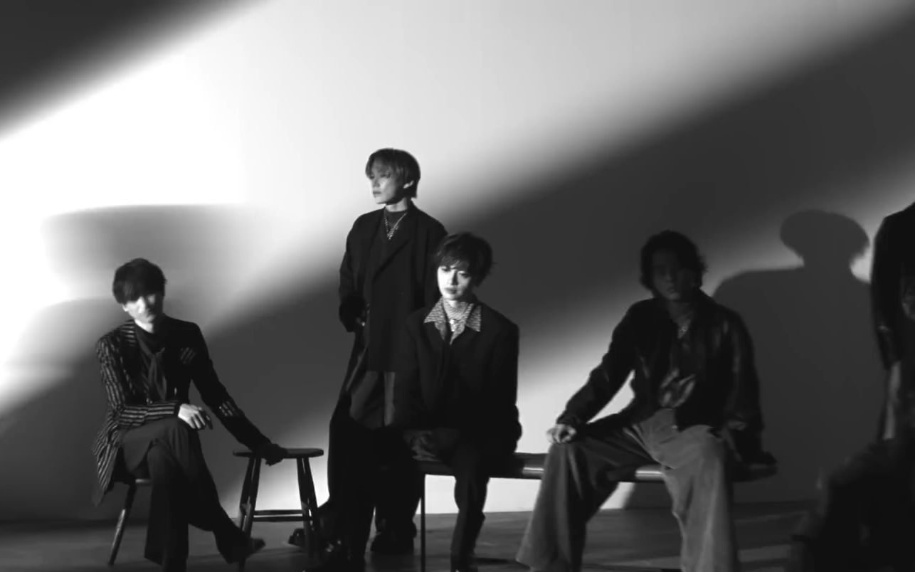 [图]【Kis-My-Ft2】「HEARTBREAKER」Music Video