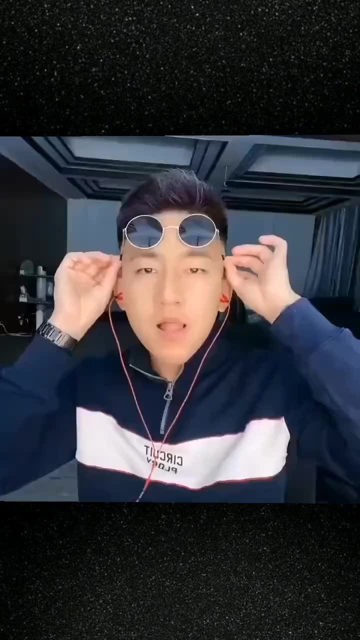 mc王玲为你们前方导航cc小叔抖音小助手刘回才艺主播真人真唱