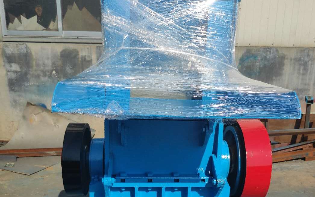 珍珠棉破碎机,珍珠棉发泡机机头料破碎机,珍珠棉开机料破碎机