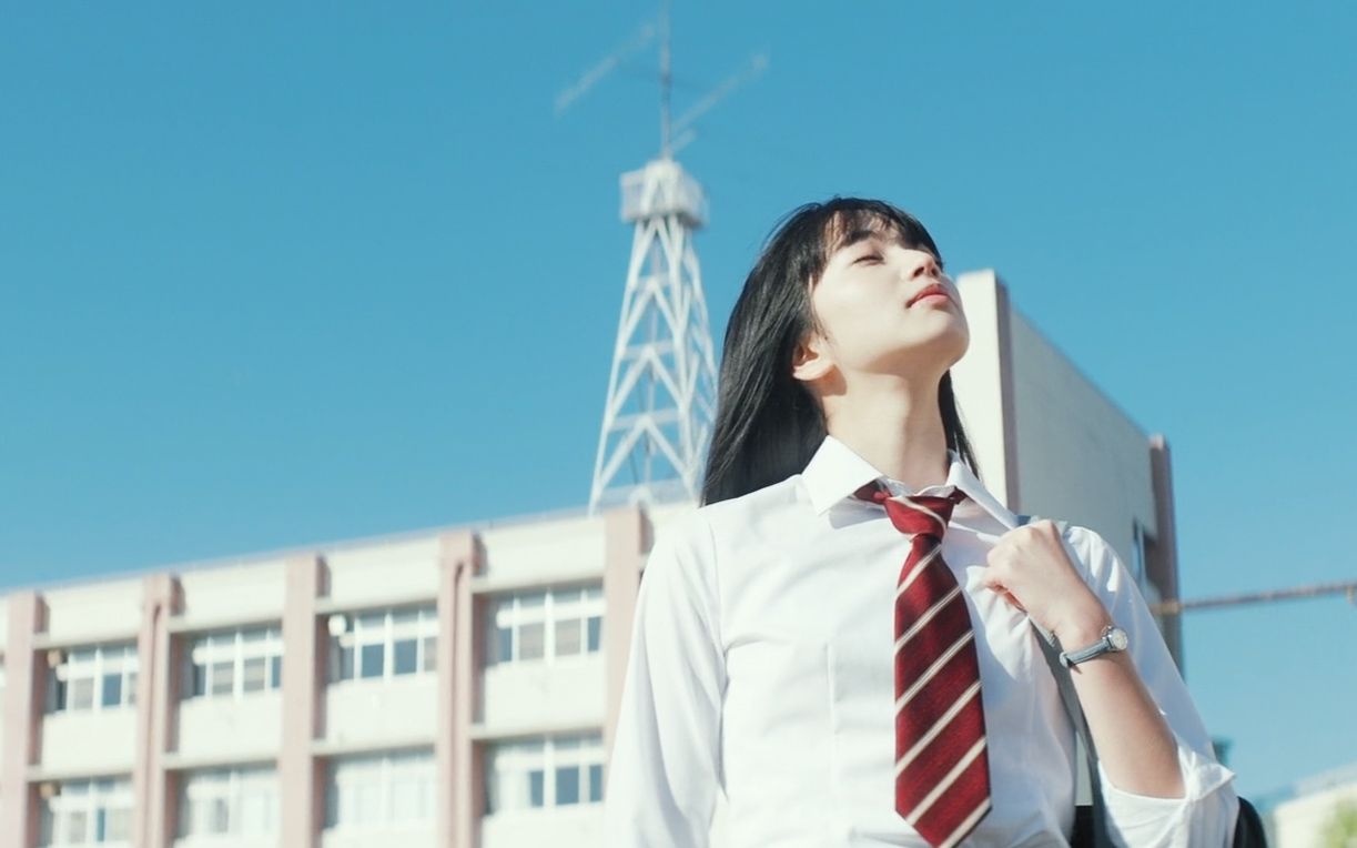 活动  " 明知做不到,还是没法放弃梦想啊. " 小松菜奈 | 恋如雨止