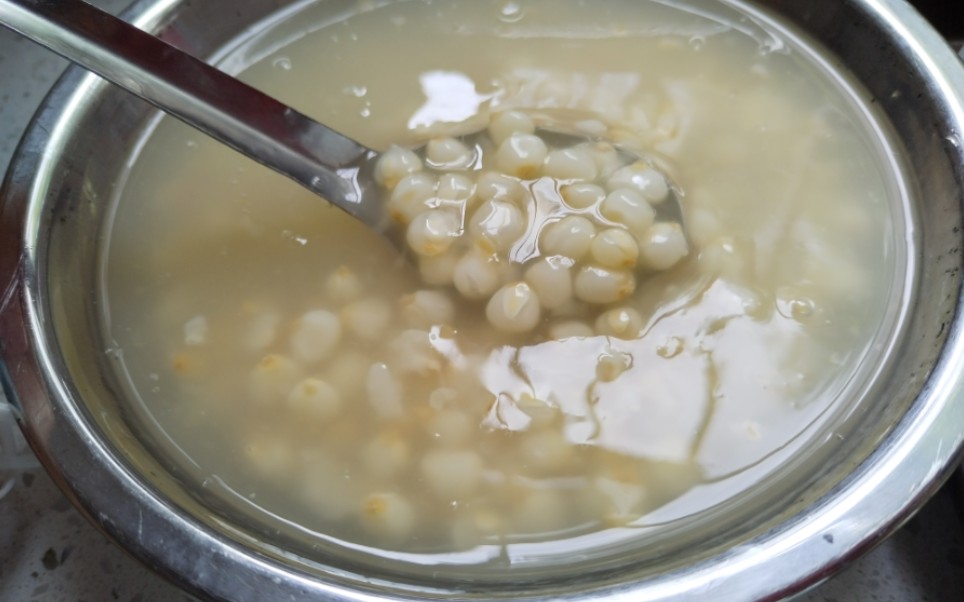 南宁平话之广西特色甜品糯玉米糖水