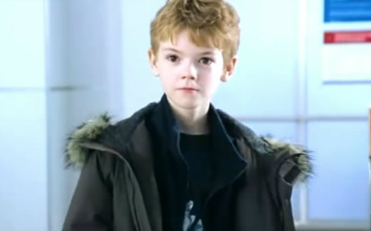 【Thomas Sangster】Love Actually Deleted Scene  Airport 真爱至上哔哩哔哩bilibili