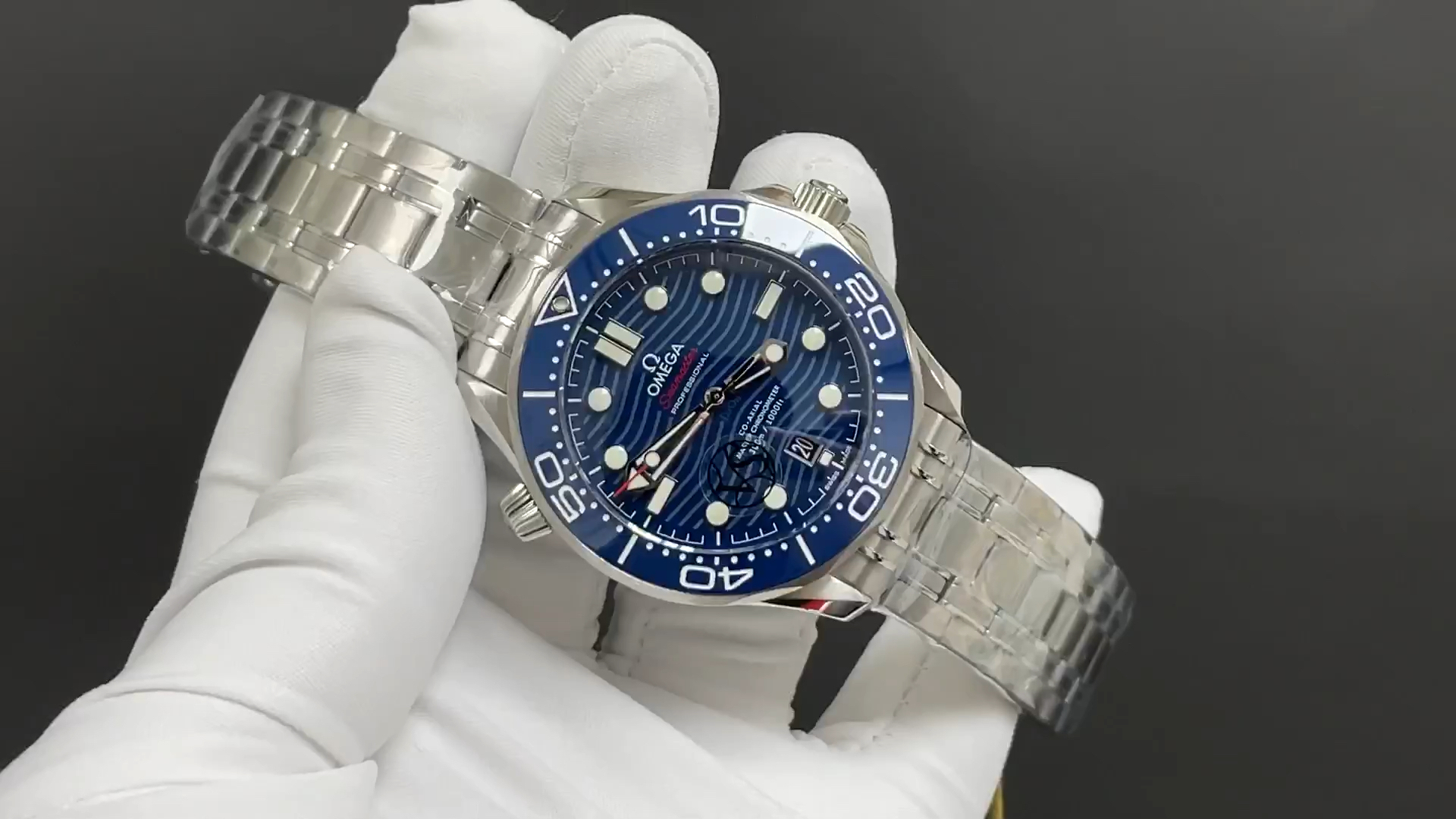 今日推荐(欧米茄 海马300白壳蓝面 42mm 8900机 顶级品质